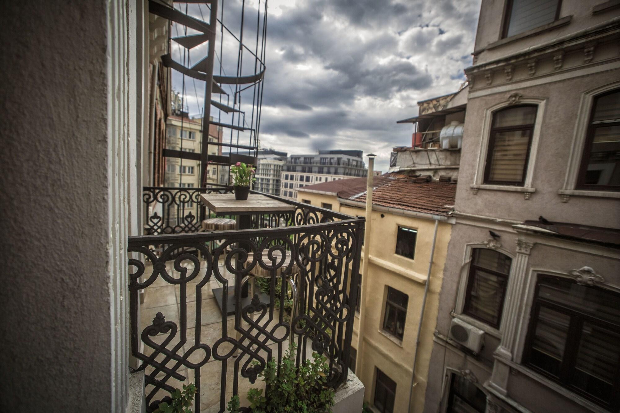 Hotel Taksim Park à Istambul Extérieur photo